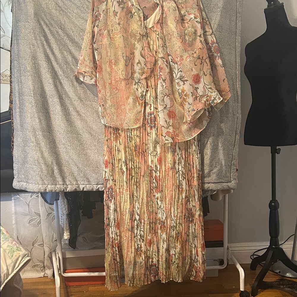 Elegant Floral Maxi Skirt